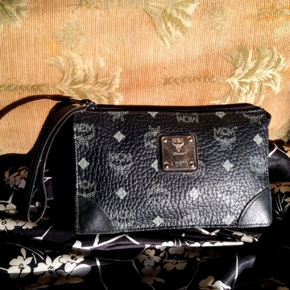 SOLDDDD - Picture 3 of 15